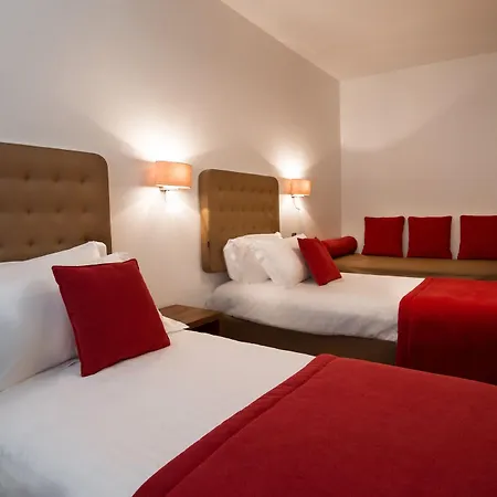 Otel De France 3*